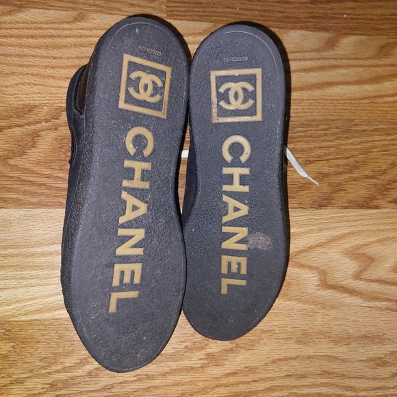 Chanel Sneakers - Picture 3 of 7
